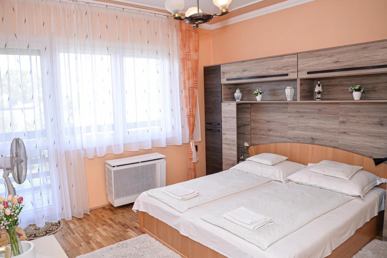 Lilla Vendeghaz Villa Hajduszoboszlo Luaran gambar