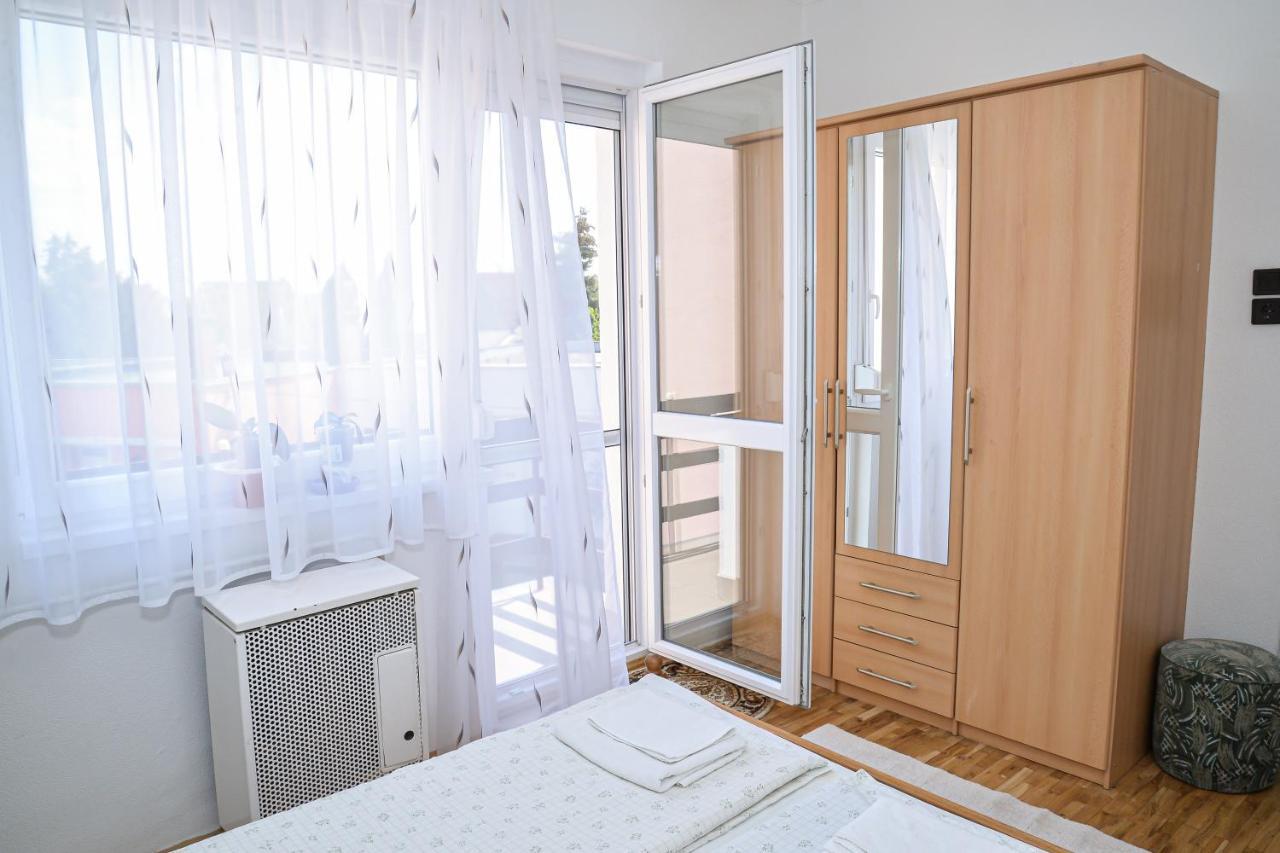 Lilla Vendeghaz Villa Hajduszoboszlo Luaran gambar