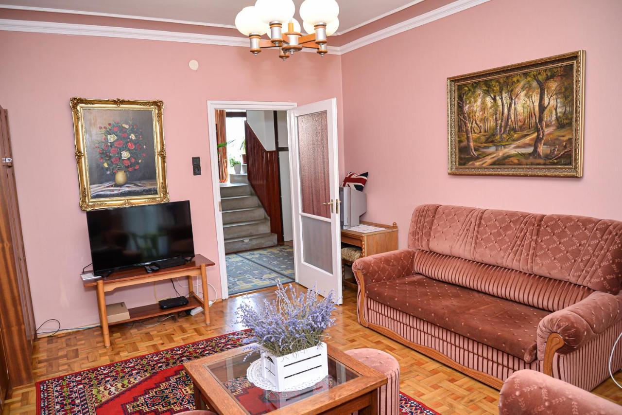 Lilla Vendeghaz Villa Hajduszoboszlo Luaran gambar