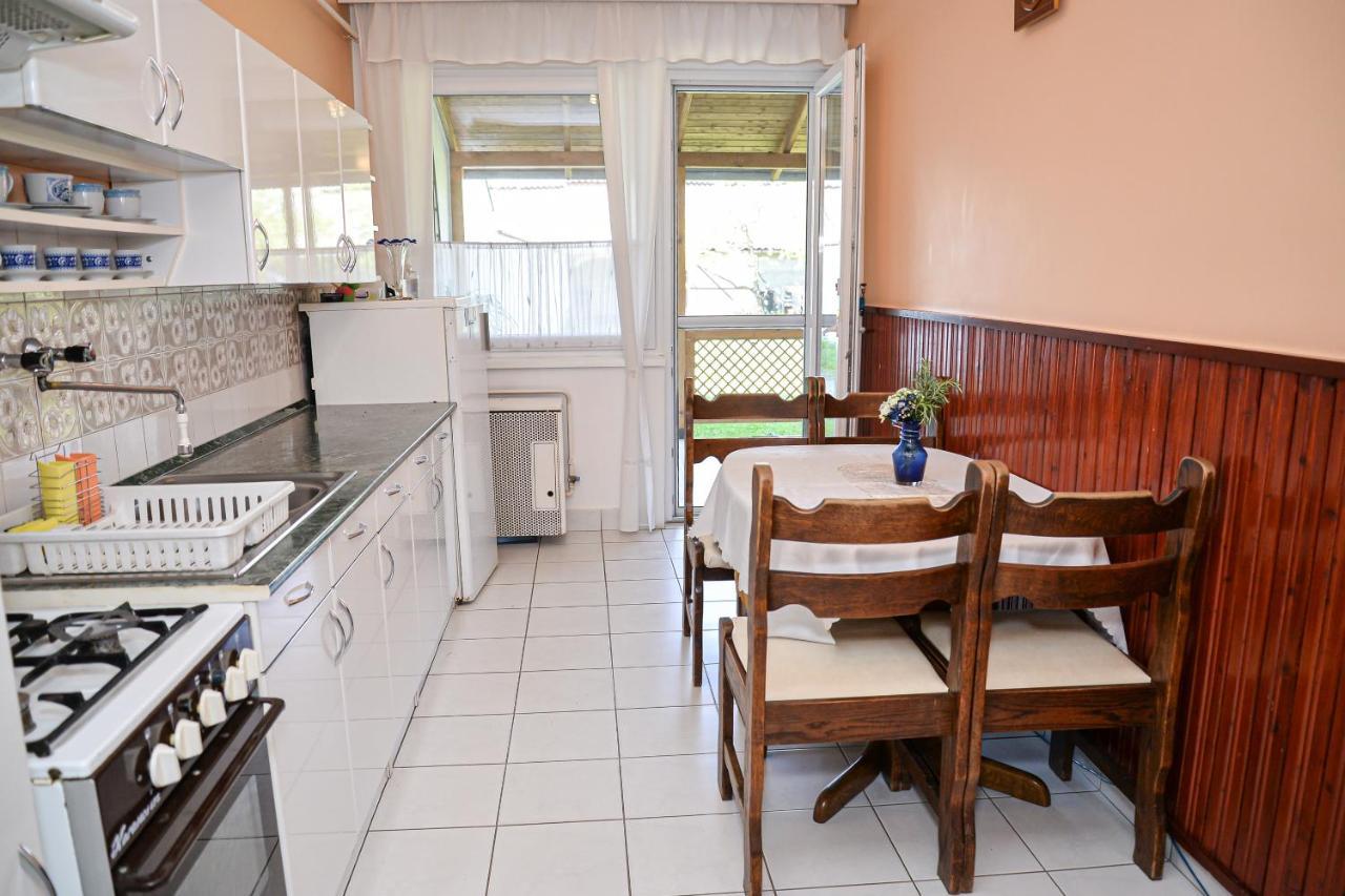 Lilla Vendeghaz Villa Hajduszoboszlo Luaran gambar